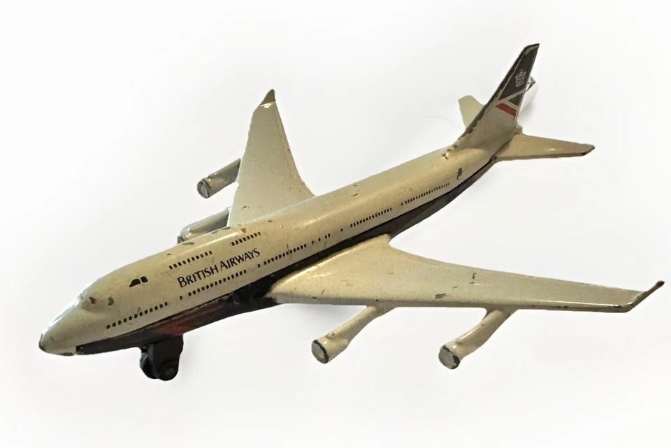 Avión diecast Matchbox Boeing 747-400 British Airways 1988 de colección Foto 1 de 4