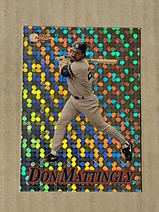 1994 Pacific Silver Prizms Don Mattingly #10 - Picture 1 of 2