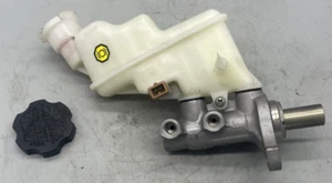 Conjunto de cilindro maestro de freno Hyundai Accent AO1-747 2012-2017 PIEZAS ORIGINALES - Imagen 1 de 13
