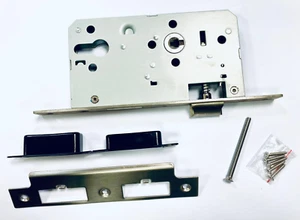 Sash lock 60mm backset Square with Striking Plate, Dust box, Screws Euro Mortice - Picture 1 of 12