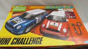 Micro Scalextric Mini Challenge BMW Mini Cooper 1 v BMW Mini Cooper 2 Pre-owned - Picture 1 of 10