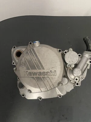 Cubierta interior exterior del embrague del motor lado derecho Kawasaki KX250F 2009-2016 OEM Foto 1 de 4