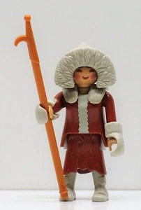 Eskimo Woman Inuit Playmobil Canadian Native For Arctic Fur Spear Igloo Kayak - Picture 1 of 6