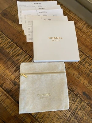 Chanel GWP gold toiletries pouch  - Image 1 of 4