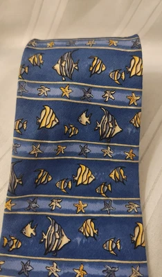 Corbata 100 % seda azul/amarillo pez tropical para hombre de Charleston Tie Rack Italia Foto 1 de 4