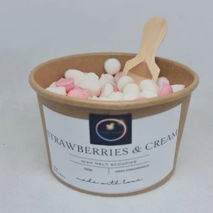 WAX MELT STRAWBERRIES & CREAM SCOOPIES - 120g - Picture 1 of 5