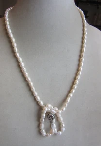 Cream colored freshwater pearl 22" long necklace and bracelet set - Picture 1 of 6
