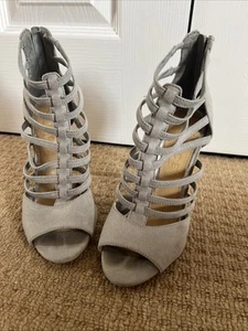 Gladiator Women's High Heel Sandals Size 3 Grey Faux Suede - Picture 1 of 5