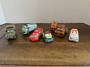 Konvolut Disney Pixar Cars Fahrzeuge McQueen Sarge Mater - Bild 1 von 4