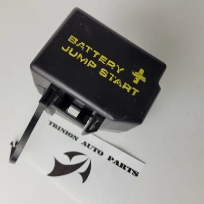 2008-2010 Chrysler Sebring Positive Battery Jump Post Cover Black OEM - Image 1 of 3