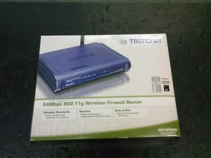 WIRELESS FIREWALL ROUTER TRENDNET 54MBPS 802.11G - Picture 1 of 3