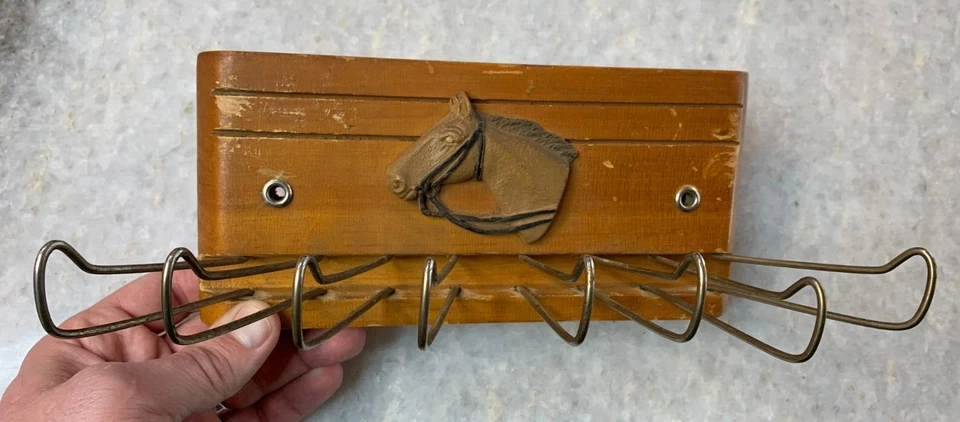 Antique 1930s Art Deco South-Western Western Wooden Tie Rack/Holder/Hanger Horse - Image 1 of 4