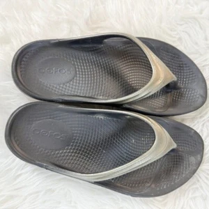 OOFOS Sandali infradito infradito donna taglia 8 OoLala Luxe da recupero - Foto 1 di 8