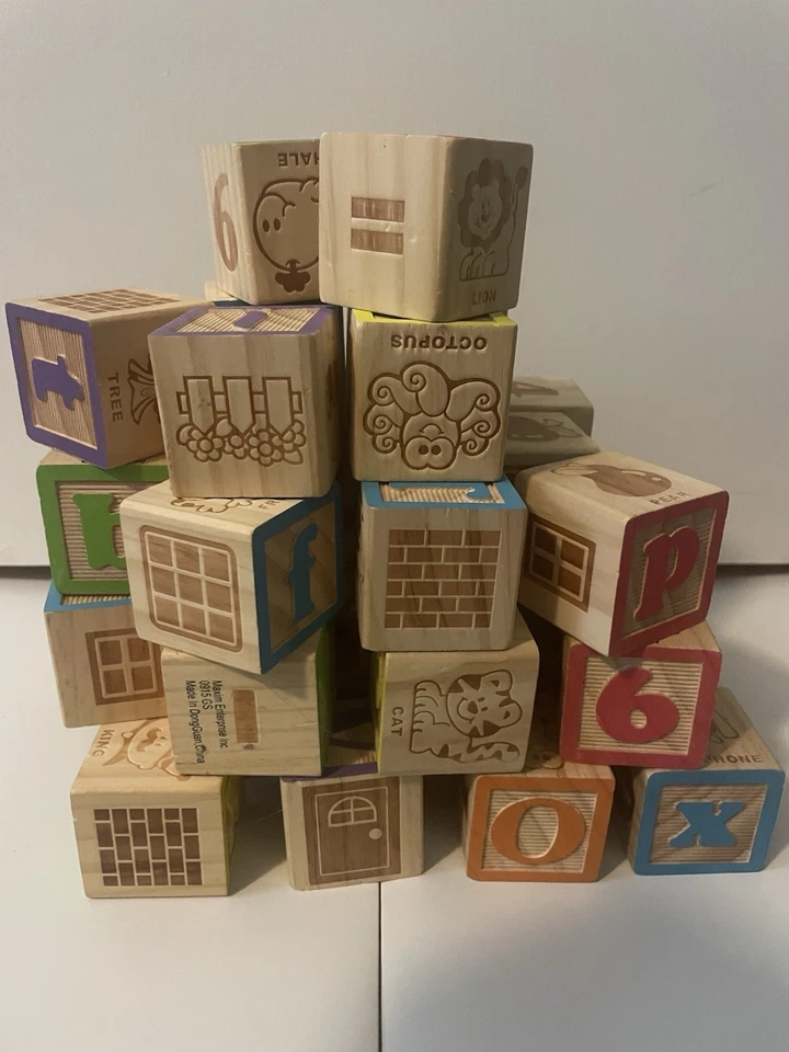 Bloques de construcción de aprendizaje de madera edades 1-3, 26 piezas ABC, #S, animales, alimentos, colores Foto 1 de 4