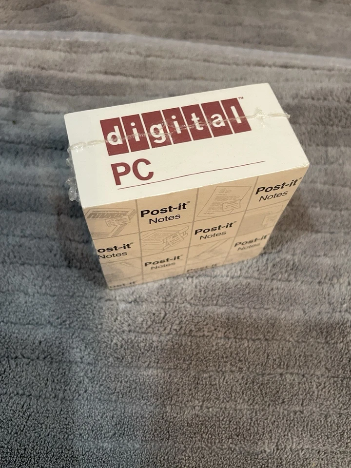 复古办公用品 数字 PC Beyond The Box Post-it Notes 1990 年代 — 第 1/4 张图片