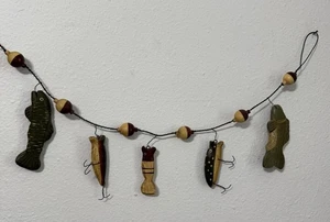 Holz und Draht Angeln Stringer Wanddeko Hütte Fischer See Haus Fisch - Bild 1 von 6