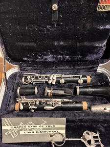 Vintage Conn Clarinet Model 16 Complete With Hard Case Mouthpiece Reeds - Picture 1 of 20
