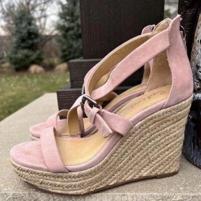 Splendid Pink Suede Wedge Heels SZ 7! EUC! - Image 1 of 4