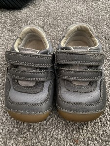 clarks crawling shoes