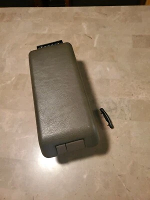 1994-1997 Mercedes C220 Armrest Center Console Lid Storage Armrest - Image 1 of 4