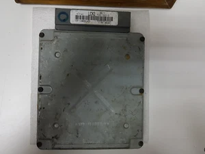 Mazda 626 ECM FS3S18881D - Picture 1 of 3