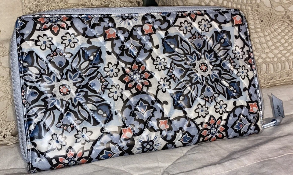 Organizador pessoal de viagem Vera Bradley Lisbon Medallion - Imagem 1 de 4