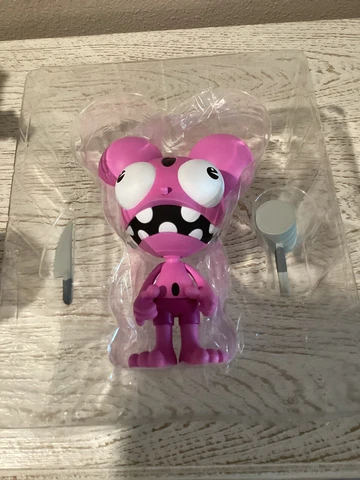 DaleK Space Monkey DCON Exclusive Magenta Cover