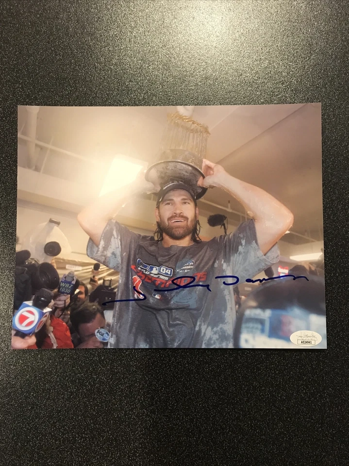 Johnny Damon Signed Autographed 8x10 Photograph JSA COA - Image 1 of 3
