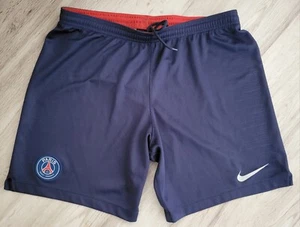 Paris Saint-Germain 2018 - 2019 Home football Nike shorts size Small - Picture 1 of 7