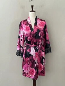 NWT! Linea Donatella Women's Sz L Erina Lace Trim Satin Floral Wrap Robe Pink - Picture 1 of 4