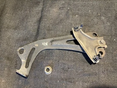 94-98 Lexus ES300 94-00 Camry 3.0L G1 1MZFE Soporte Alternador (2) y Pernos Foto 1 de 2