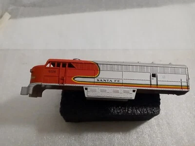 AMD Santa Fe # 5028 Locomotive (Shell Only)  # 2 Lot 7 - Image 1 of 4