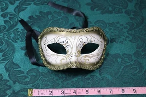 Halloween Women Venetian Metallic Fantasy Masquerade Mask Solid & Well made 6.5" - Picture 1 of 2