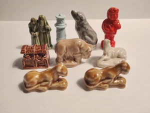 Lot of 9 Wade England Red Rose Tea Figurines Free Shipping  - Picture 1 of 4