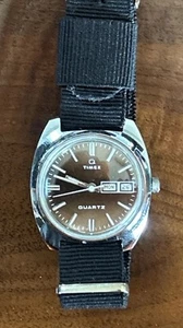 Vintage Timex Men’s Watch - Quartz, Electric, Day, Date, 1970s - NATO Band Nice! - Picture 1 of 5