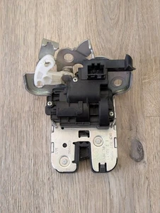 OEM Audi S7 2017 Trunk Lid Locking Mechanism Latch 8K9 827 505A - Bild 1 von 3