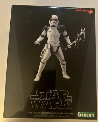 Star Wars PRIMERA ORDEN STORMTROOPER VERDUGER ARTFX+ Caja abierta pero nunca usada Foto 1 de 4