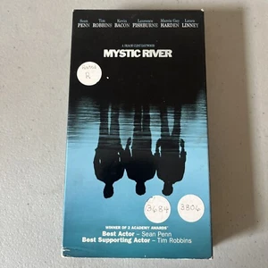 Mystic River VHS TAPE (Clint Wastwood, Crime, Drama, Sean Penn, Kevin Bacon) - Picture 1 of 7