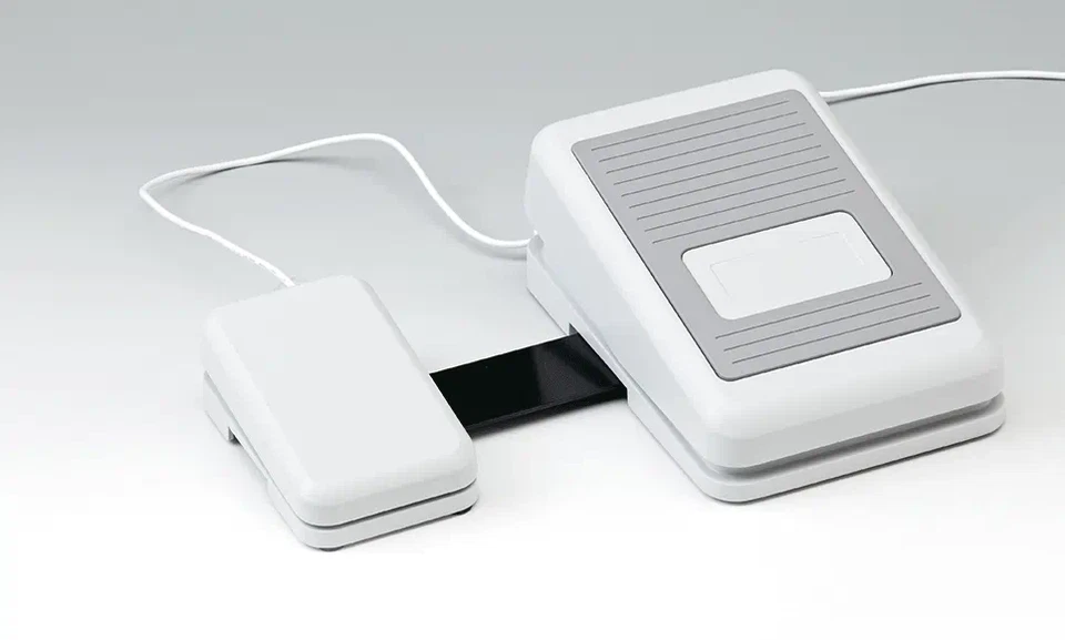 Brother Multi-Function Foot Controller for Brother Innov-is XP1, XV #MFFC1 - Image 1 of 1