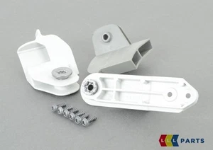 NEW GENUINE MERCEDES BENZ MB CLK W209 HEADLIGHT BRACKET REPAIR KIT LEFT N/S - Picture 1 of 1