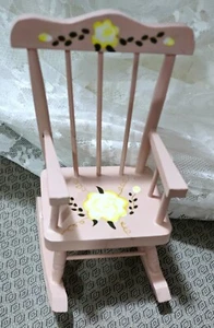 ROCKING CHAIR w/ CUSTOM PAINTED FLOWERS for BARBIE SKIPPER STACIE DOLLHOUSE SIZE - Picture 1 of 13