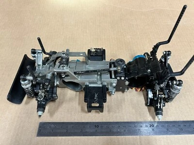 Used 1/10 215mm 4WD Twin Motor Tamiya M03 M04 M-Chassis Hybrid - Image 1 of 4