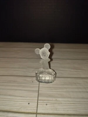 Goebel Disney Cristal Esmerilado Mickey Mouse 3 pulgadas de Alto Sosteniendo Corazón Alemania Foto 1 de 4