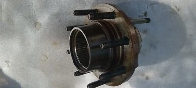 99 00 Ford F-250 350 Super Duty 4x4 SRW Front Hub & Bearing LH or RH Side OEM - Imagem 1 de 4