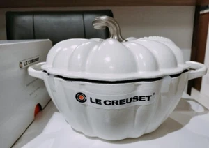 le creuset Halloween Signature Cocotte Pumpkin Cotton Silver Knob 9.4 in - Picture 1 of 6