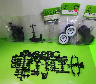 RC PART'S LOT AXIAL WHEELS 2.2 MEATHOD BEAD LOCKS, WALKER EVANS, YETI SC PTS ON - Image 1 of 4
