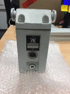 Leybold Kondensatabscheider AK 4-8 - Bild 1 von 7