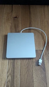 Apple A1379 External USB SuperDrive - Afbeelding 1 van 3