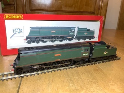 Hornby BR 4-6-2 West Country Class Loco 34041 Wilton with TTS Sound - Image 1 of 4