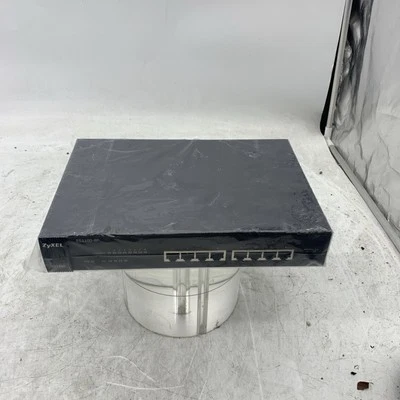 ZyXEL ES1100-8P 8-Port 10/100 Unmanaged PoE Switch no Brackets. Open Box. - Image 1 of 4